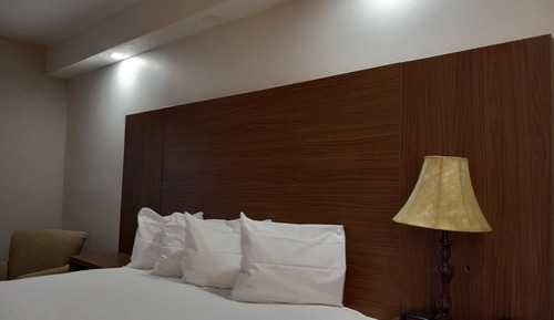 Habitación estándar, 1 cama de matrimonio grande, no fumadores