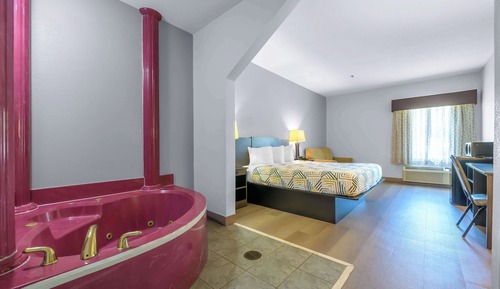 Habitación Deluxe, 1 cama de matrimonio grande, no fumadores, bañera de hidromasaje