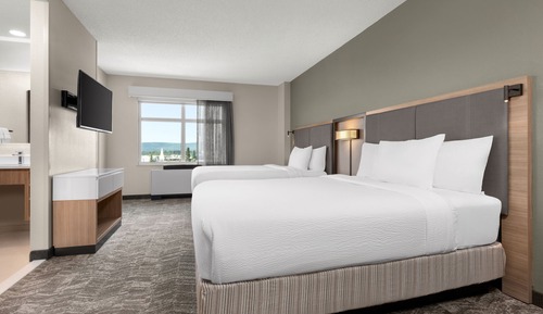 Suite, varias camas, no fumadores (Mobility Accessible, Roll-in Shower)