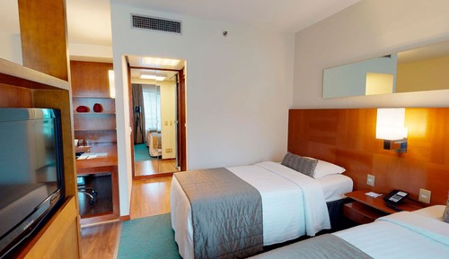 Quarto Twin Standard