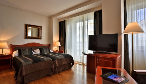 Habitación estándar con 1 cama doble o 2 individuales