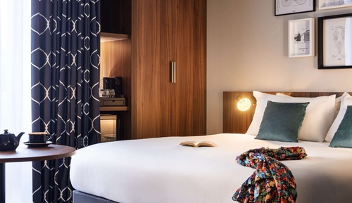 Habitación superior, 1 cama de matrimonio con sofá cama