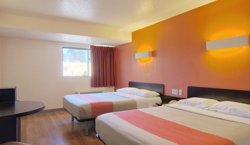Habitación Deluxe, 2 camas dobles, accesible para personas con discapacidad, no fumadores