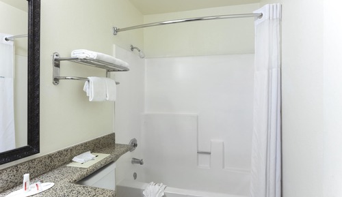 Habitación básica, 2 camas de matrimonio, no fumadores