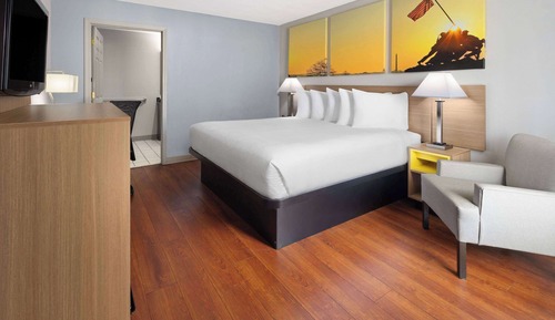 Habitación estándar, 1 cama de matrimonio grande, accesible para personas con discapacidad