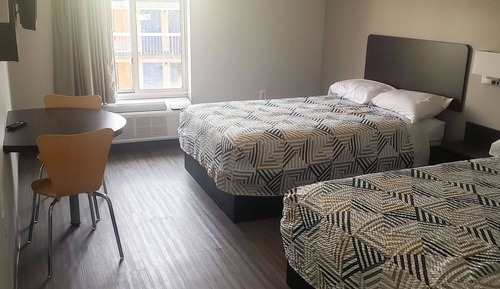 Habitación estándar, 2 camas dobles, no fumadores