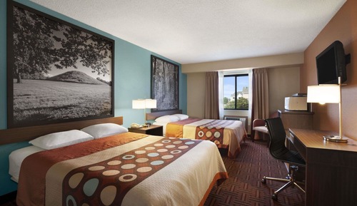 Habitación estándar, 2 camas de matrimonio, frigorífico y microondas