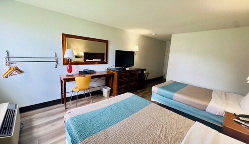 Habitación estándar, 2 camas dobles, accesible para personas con discapacidad, no fumadores