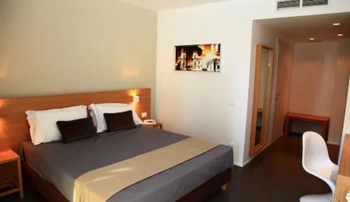 Habitación estándar, varias camas, no fumadores, balcón
