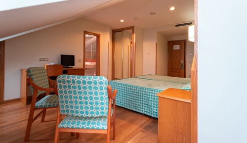 Habitación con 1 cama doble o 2 individuales
