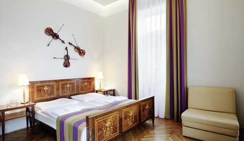 Habitación triple clásica