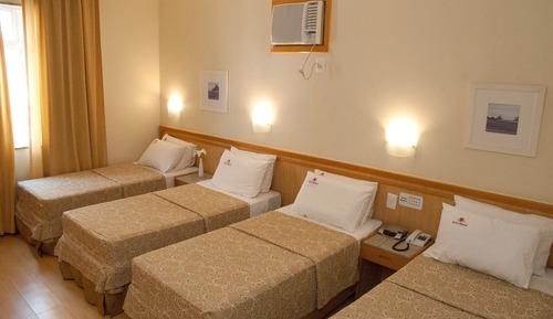 Habitación cuádruple estándar
