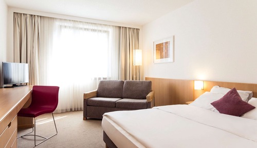 Habitación estándar, 1 cama de matrimonio con sofá cama