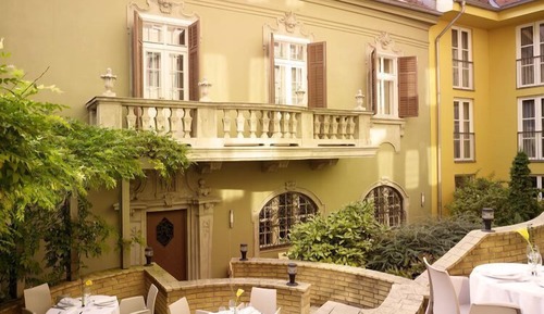 Suite, 1 habitación, vistas al patio (1 King)