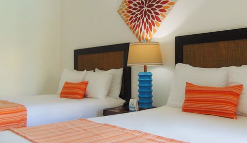 Habitación estándar, 2 camas dobles, vistas al jardín