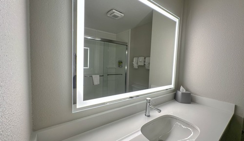 Habitación estándar, 1 cama de matrimonio grande con sofá cama