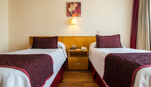 Standard Suite, 2 Twin Beds