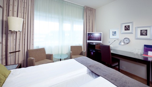 Moderate Room, 1 Double Bed (Includes a light evening meal)