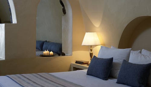 Canava Suite (shared jetted tub) Garden View