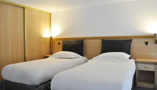 Suite familiar