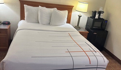 Habitación, 1 cama doble, no fumadores (Mobility/Hearing, Tub w/Grab Bars)