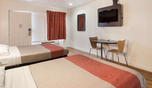 Habitación Deluxe, 2 camas dobles, no fumadores, frigorífico y microondas
