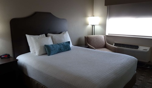 Habitación estándar, 1 cama de matrimonio grande, no fumadores, frigorífico y microondas