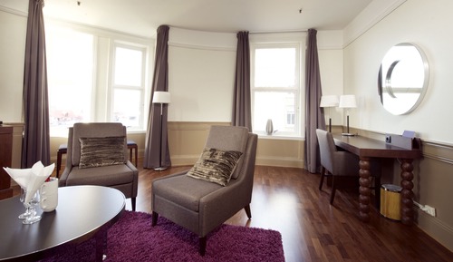 Suite estándar, 1 cama doble, no fumadores