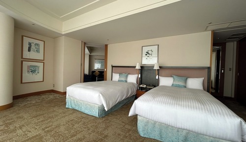 Suite Grand, no fumadores, balcón (corner, Bay View,High Floor)
