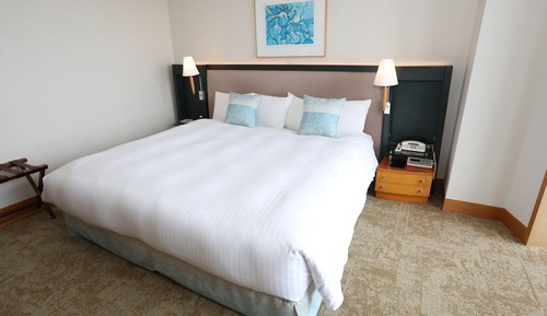 Habitación, no fumadores, balcón (King, Bay View,High Floor)
