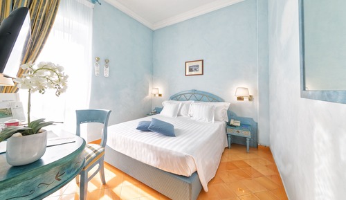 Habitación clásica con 1 cama doble o 2 individuales