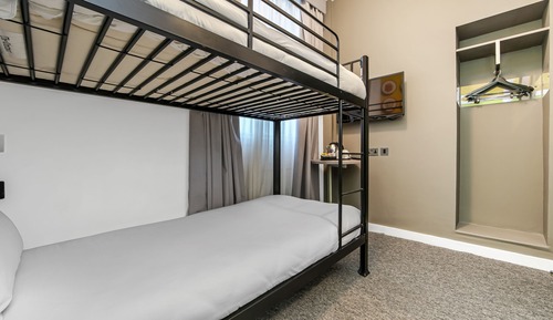 Habitación económica con 2 camas individuales