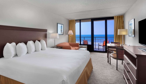 Suite, varias camas, balcón, frente al mar (with Sofabed)