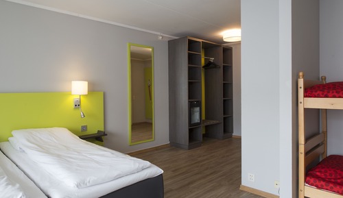 Habitación familiar, 2 camas individuales, no fumadores (Standard)