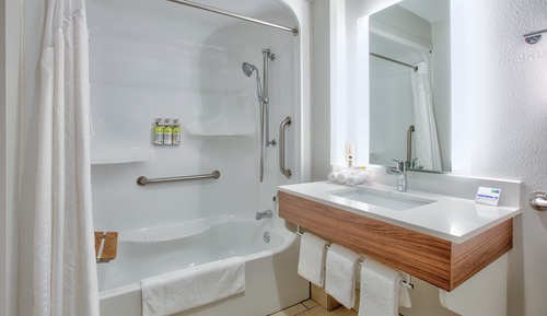 Habitación estándar, 1 cama de matrimonio, accesible para personas con discapacidad (Wheelchair)