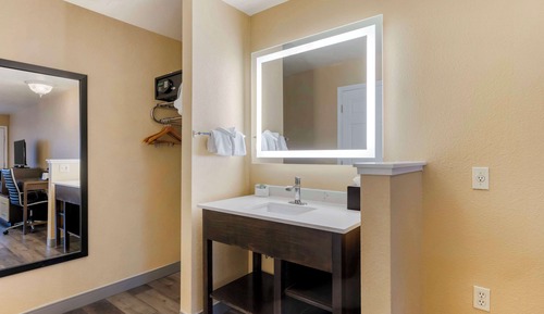 Habitación estándar, 1 cama de matrimonio grande, no fumadores, frigorífico y microondas
