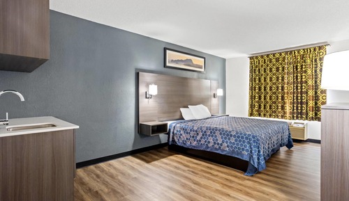 Suite, 1 cama de matrimonio grande, no fumadores (Efficiency)