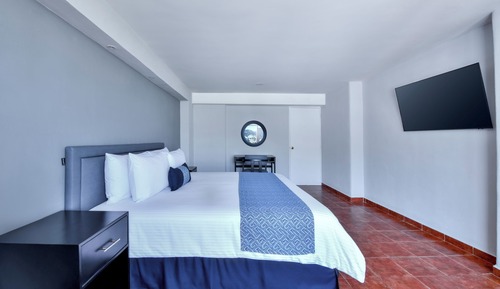 Habitación estándar, 1 cama de matrimonio grande, vistas a la montaña