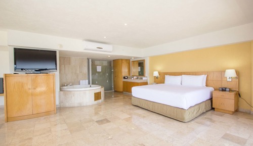 Suite sénior, 1 cama de matrimonio grande, bañera de hidromasaje