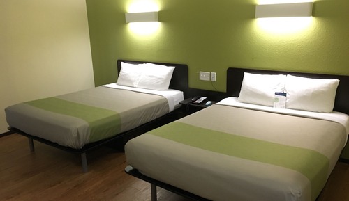 Habitación Deluxe, 2 camas de matrimonio, no fumadores, frigorífico y microondas