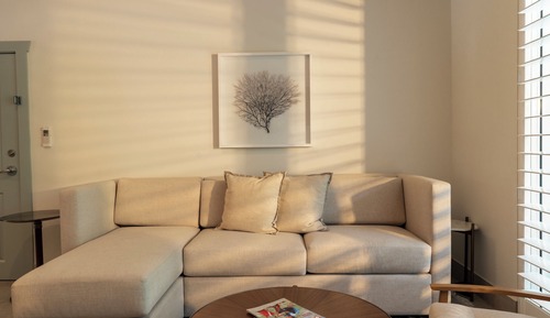 Buttonwood Suite Tropical View 1 King Bed