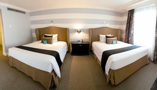 Suite (2 Double Beds)