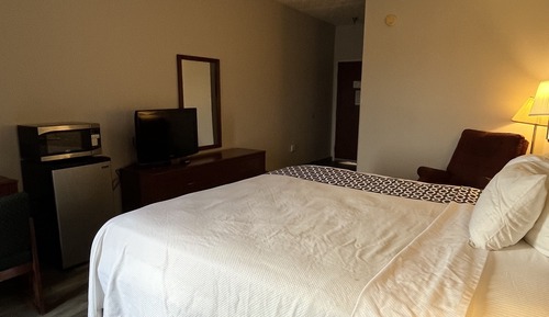 Habitación estándar, 1 cama de matrimonio grande, accesible para personas con discapacidad