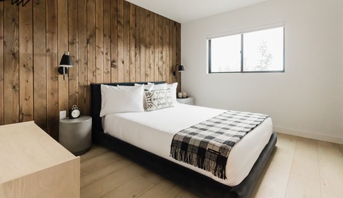 Riverstone Single Queen Micro Guest Room