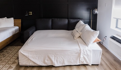 Wonderstone King Suite