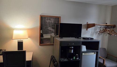 2 Queen Beds, Efficiency Suite, Non-Smoking