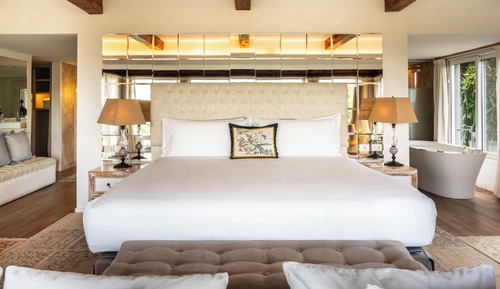 Suite presidencial (Family, Falls View 5 adt)