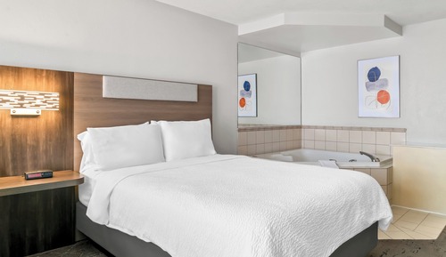 Habitación estándar, 2 camas de matrimonio, bañera de hidromasaje