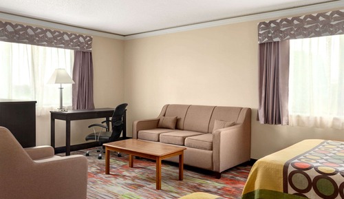 Suite estudio, 2 camas de matrimonio, fumadores