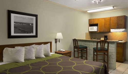 Efficiency, Habitación estándar, 1 cama de matrimonio grande